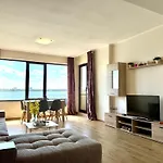 Cosher - Gardenia Palace 9 Free Parking Apartment Pomorie
